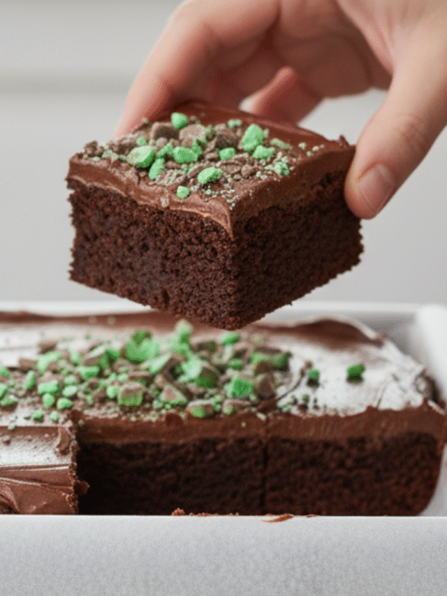 Easy & Fudgy Sweet Potato Brownies! 🍫🍠